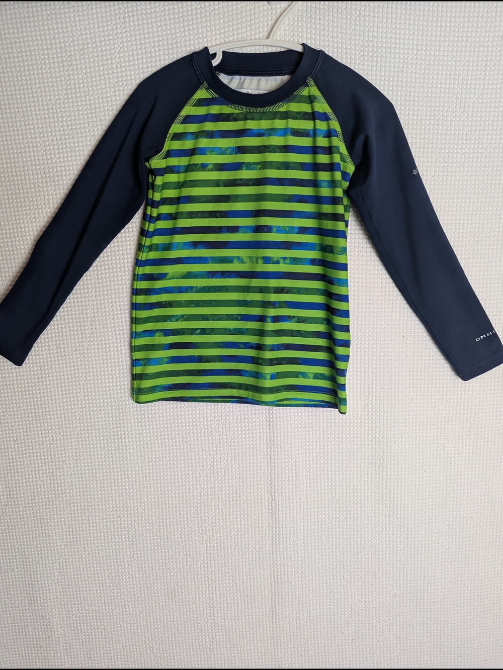 Columbia Omni Shade Navy and Green Striped Kids Rashguard 4T